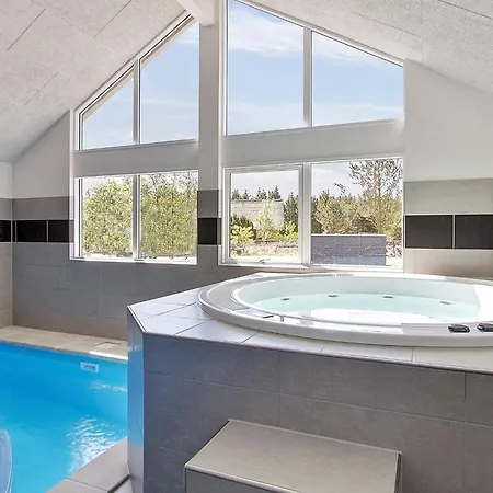 Luxury Retreat In - By Traum Holiday home