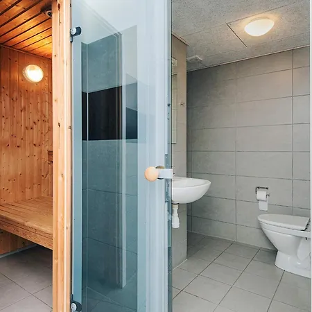 Holiday home 5 Star In
